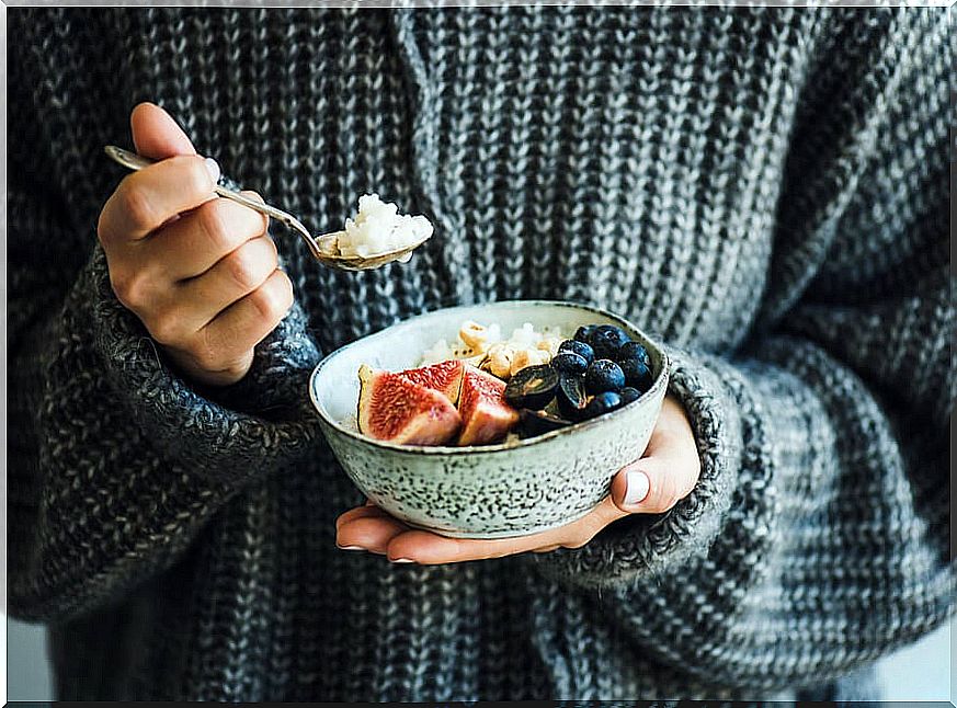 Rice and fig salad