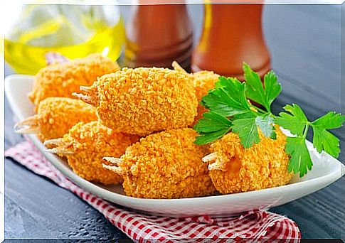 recipes with crab such as croquettes or wantún