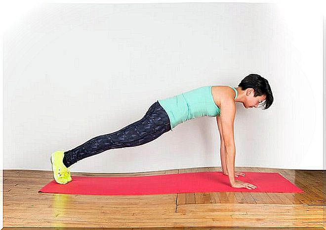 Sliding plank to stay in shape without leaving home